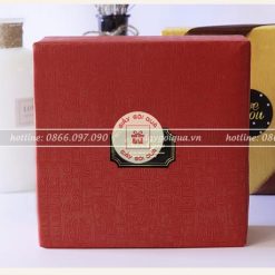 Giấy gói quà cao cấp hình hoa văn cổ