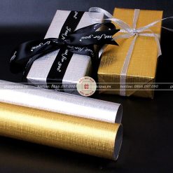 Giấy gói quà cao cấp sọc kẻ ngang dọc