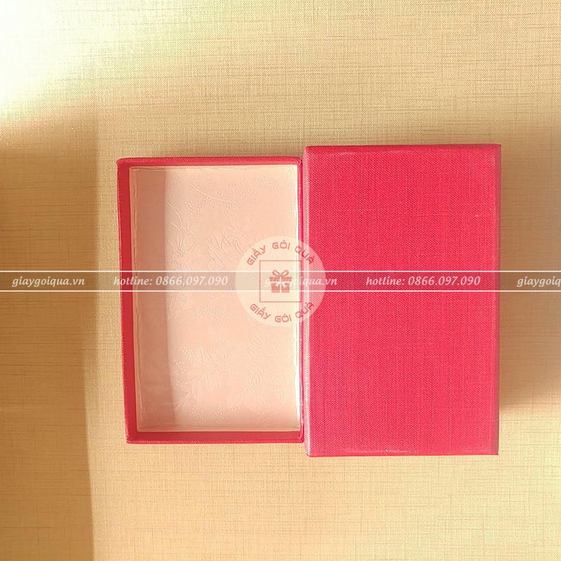 Giấy gói quà cao cấp chất liệu vải sọc - CC19