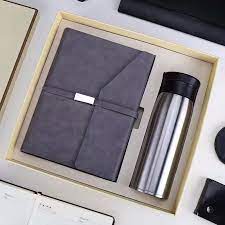 Các mẫu quà tặng hội thảo cho khách hàng ý nghĩa nhất