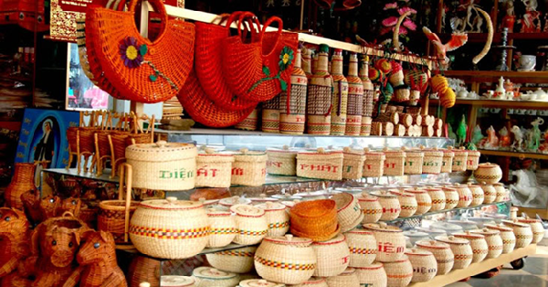 Khám phá 10 món quà tặng khách nước ngoài được yêu thích nhất