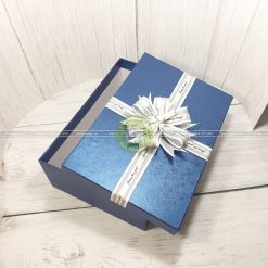 Hộp quà tặng sang trọng site 30x20x10cm – HQ31