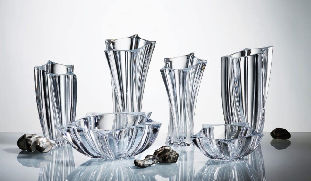 TOP 10+ Món quà tặng về nhà mới mang ý nghĩa may mắn hạnh phúc