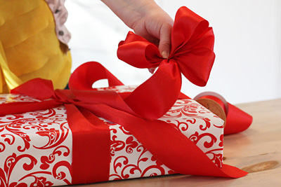 TOP 3 cách thắt nơ quà tặng đẹp và ấn tượng nhất