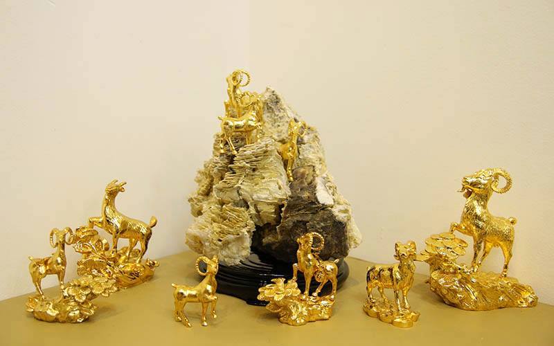 Quà tặng tân gia phong thủy ý nghĩa mang lại may mắn tài lộc