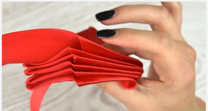 Cách làm hoa bằng ruy băng lụa 2 cm cực kỳ đẹp mắt mà đơn giản