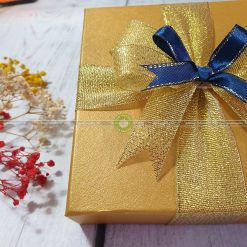 Hộp quà đựng Ví, Thắt lưng, Vòng, Son HQ55 – KT 13x13x5cm
